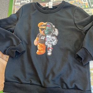 SHEIN Black Crewneck Sweater with Multicolor Teddy & Astronaut Graphic